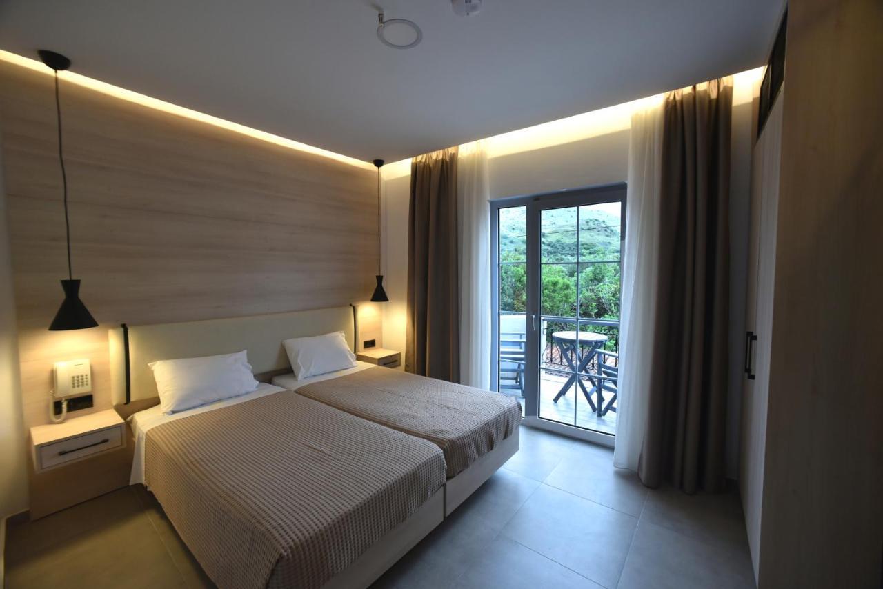 Hotel Bella Vista 미팀나 외부 사진