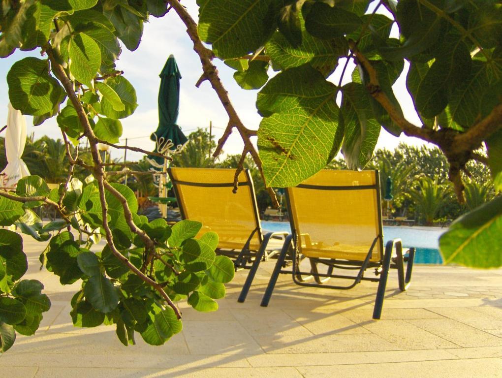 Hotel Bella Vista 미팀나 외부 사진